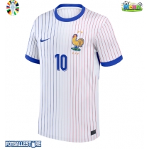 Frankrike Kylian Mbappe #10 Bortedrakt EM 2024 Kortermet